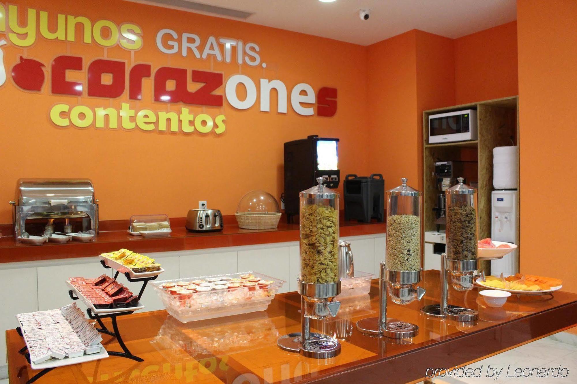 One Guadalajara Tapatio 호텔 틀라케파케 외부 사진